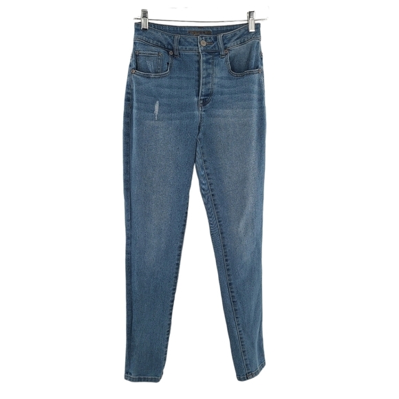 Maurices Vintage High Rise Light Wash Girlfriend Jean Sz 0 REGULAR‎ Button Fly - Picture 6 of 7